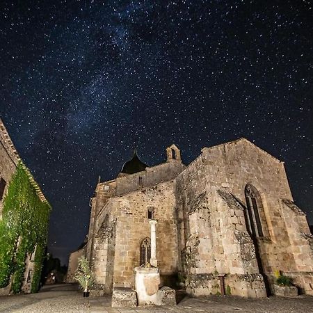 Du Haut Des Remparts Brigueuil Eksteriør billede